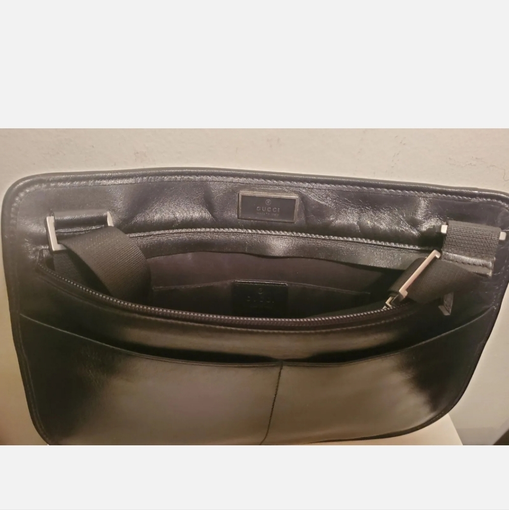 SOLD. Rare Authentic Gucci Unisex Flat Crossbody